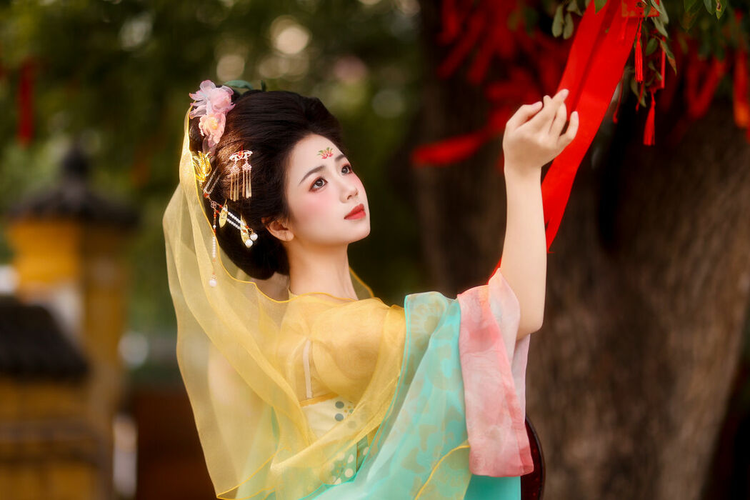 YiTuYu艺图语 Vol.9276 Xiao Du Tong Xue (52P)