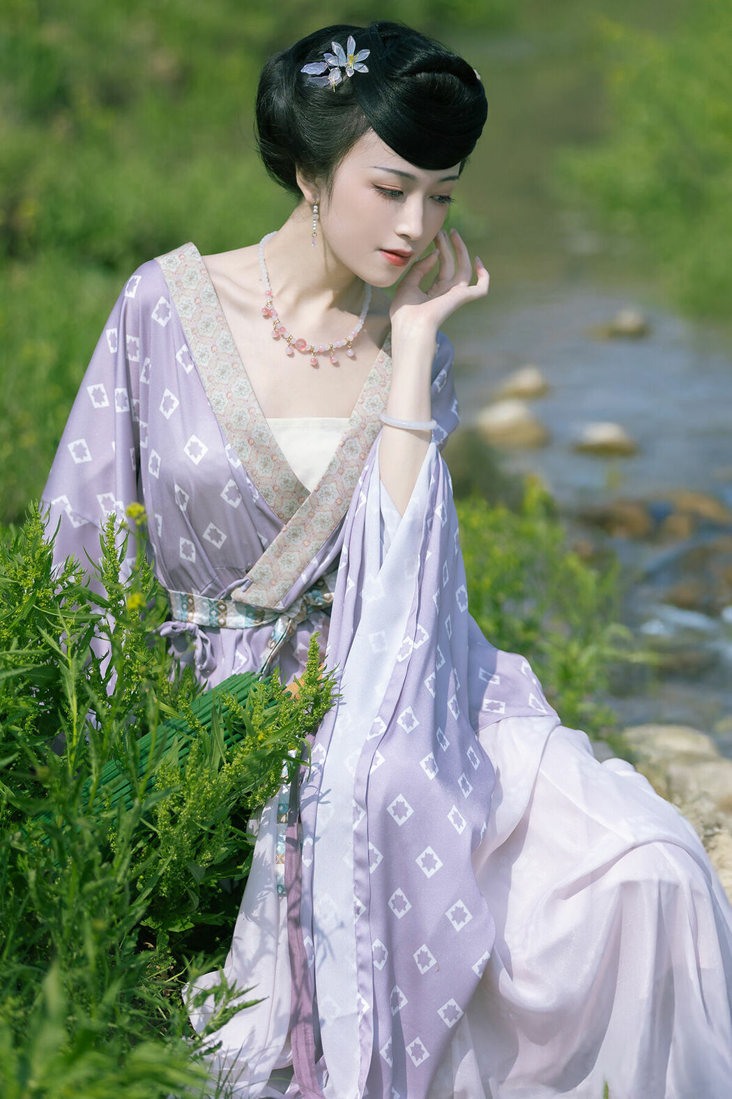 YiTuYu艺图语 Vol.9274 Liu Lian Niu Nai (27P) Cover Photo
