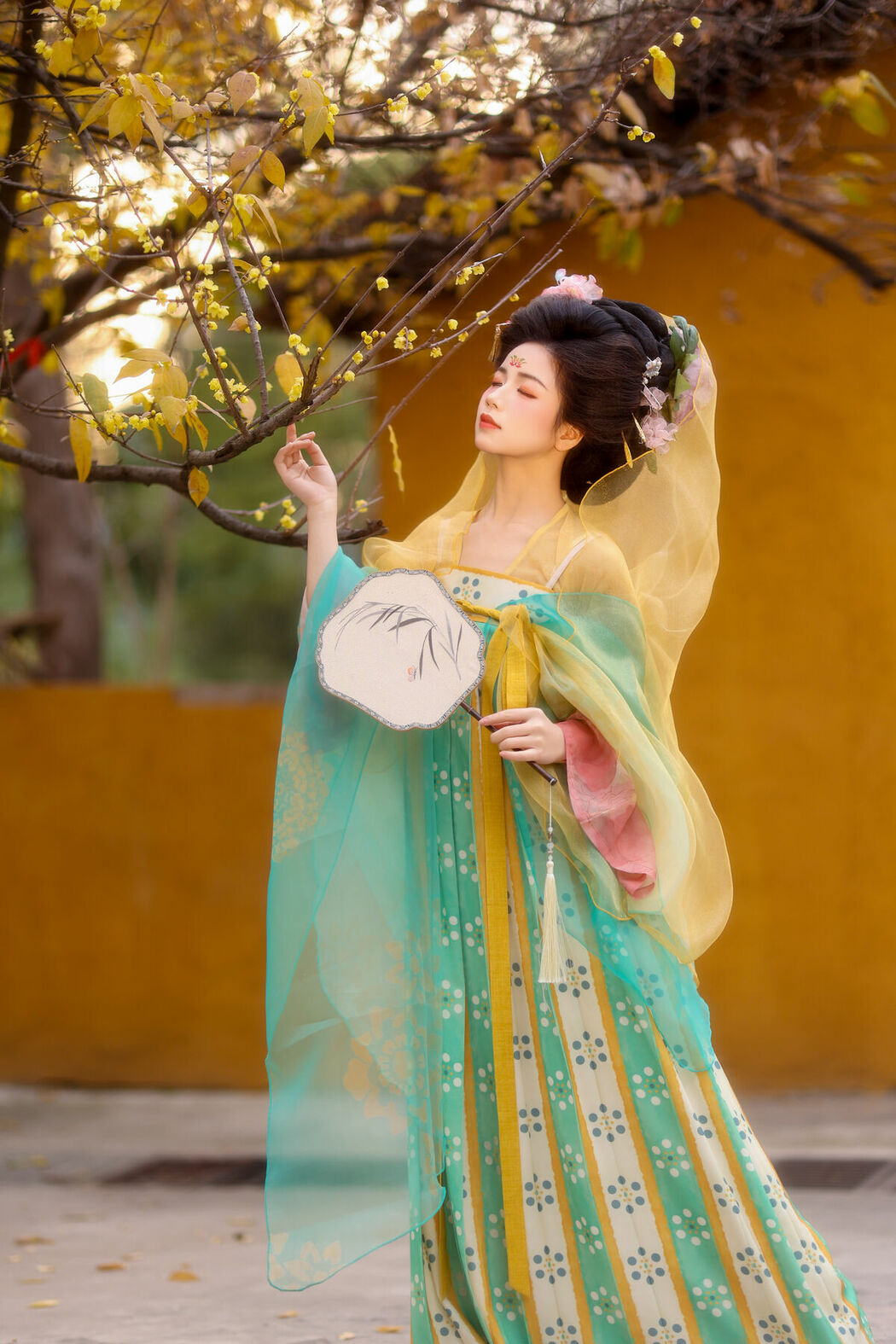 YiTuYu艺图语 Vol.9276 Xiao Du Tong Xue (52P)