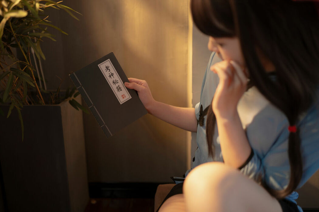 Coser@Bangni邦尼 – 一举高粽 Part01 (48P – 6V)