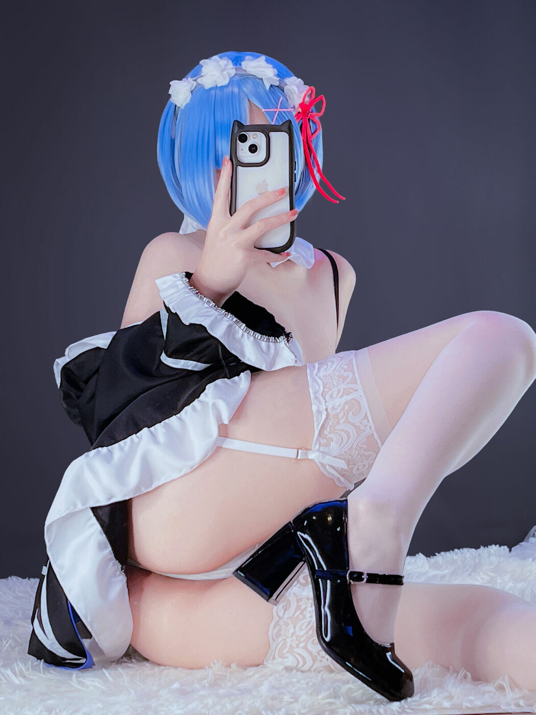 Coser@Ayame base – 白丝蕾姆 (34P – 4V)
