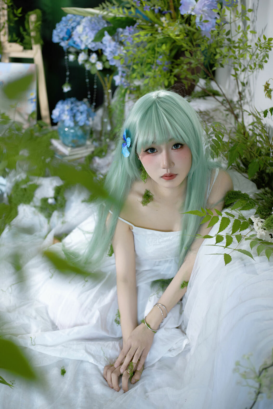 YiTuYu艺图语 Vol.9287 Duo Jin Sha Yu Zui Li (15P)