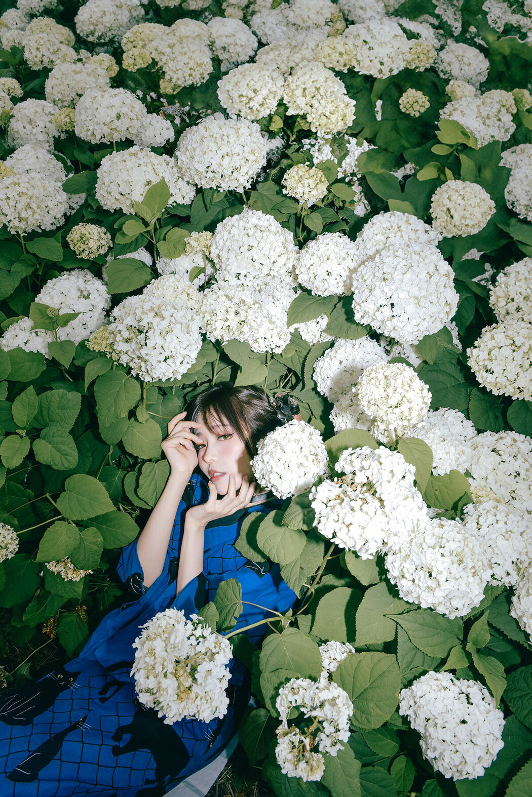 Coser@Ely_eee ElyEE子 – Rainy Season Black Cat (39P – 4V)