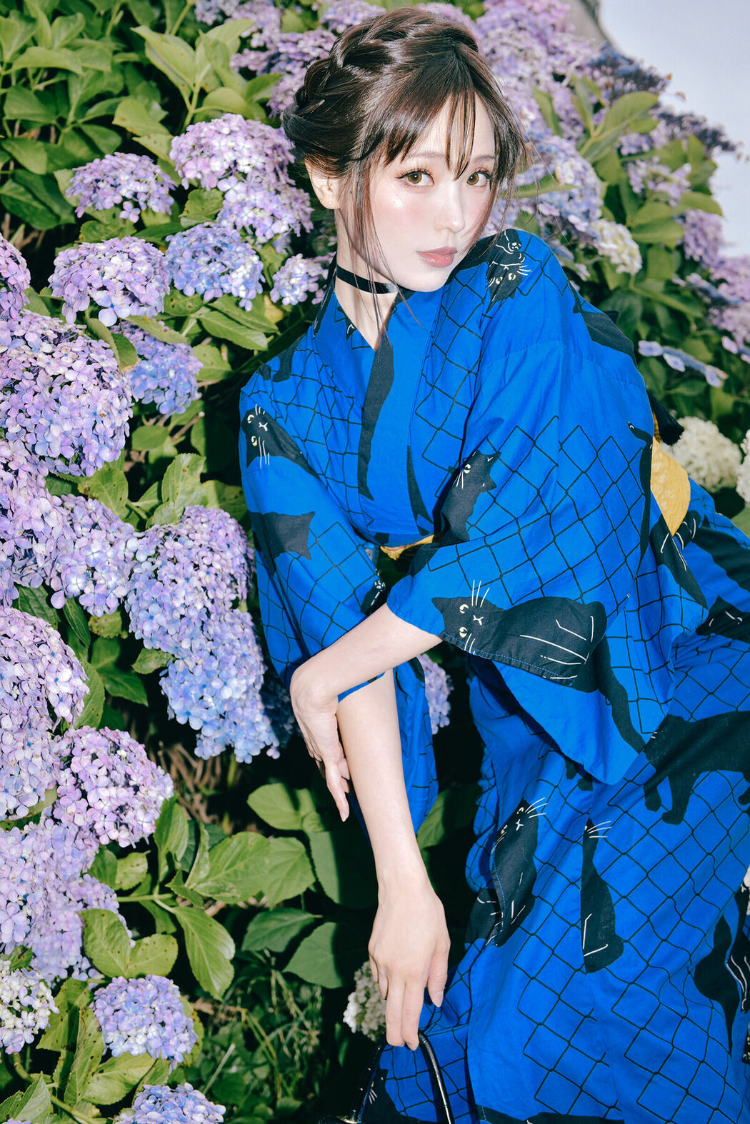 Coser@Ely_eee ElyEE子 – Rainy Season Black Cat (39P – 4V)