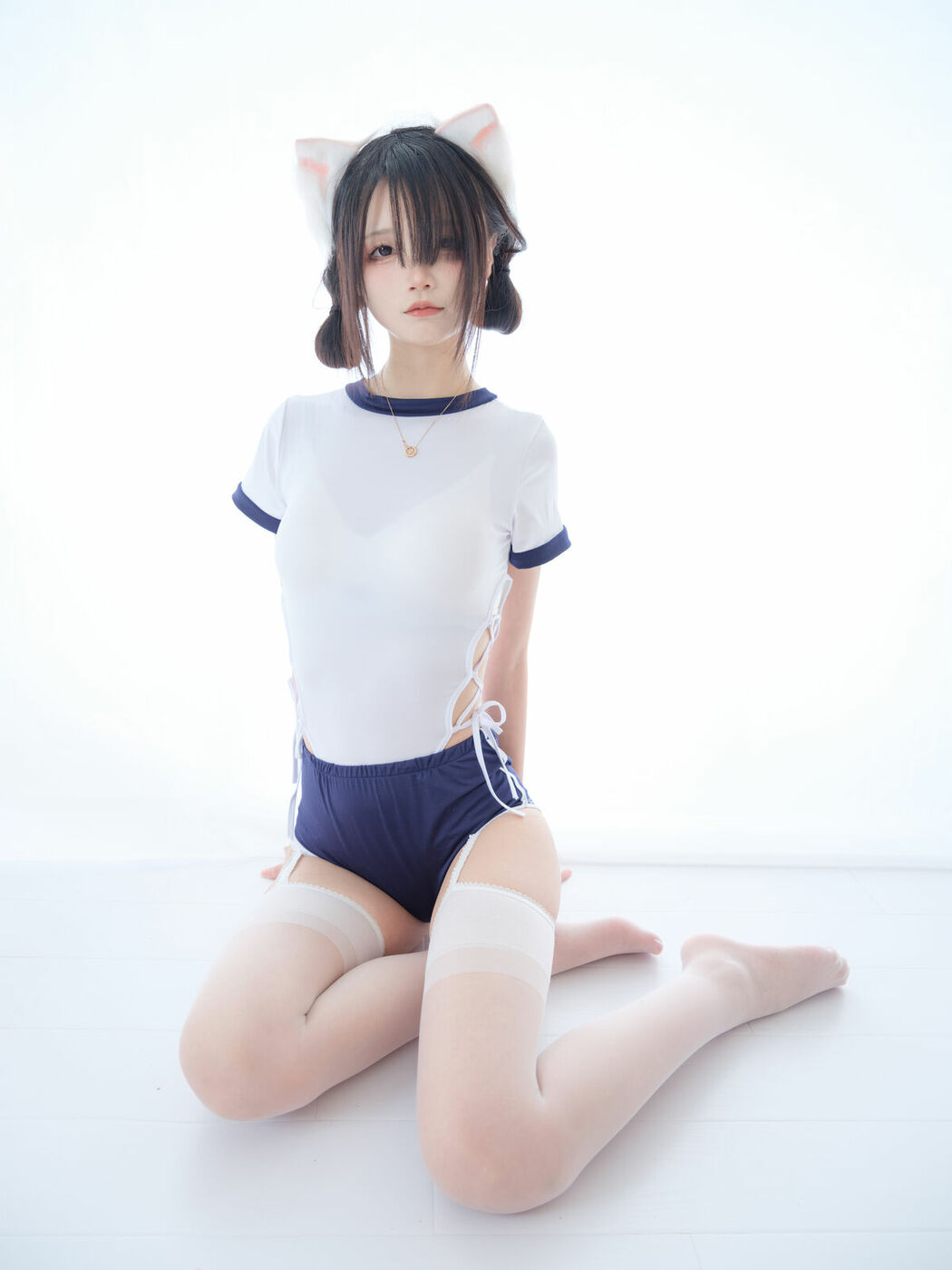 Coser@五更百鬼 – 舰长 体操服 猫耳 (26P)