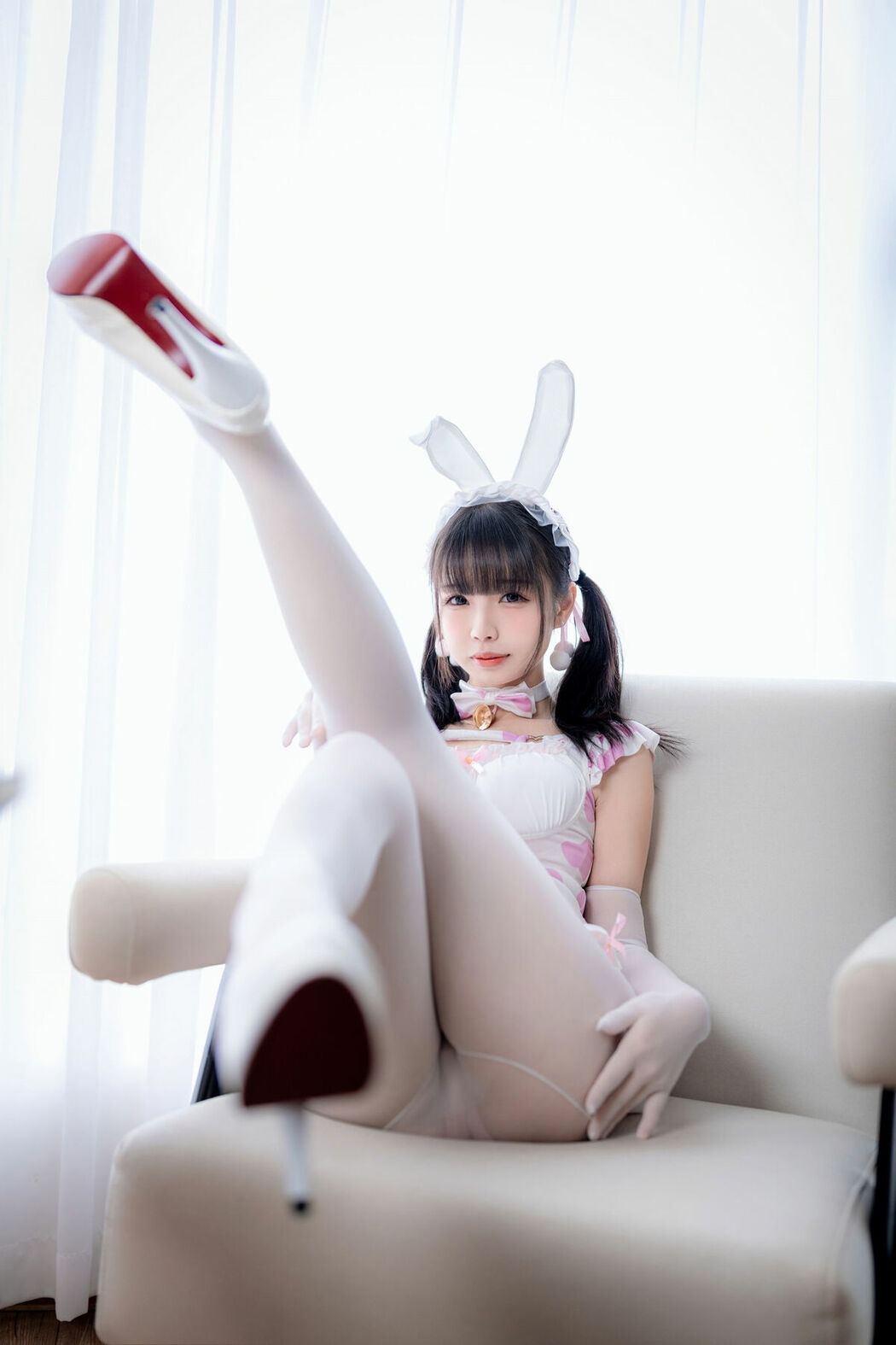 Coser@十万珍吱伏特 – 白桃乌龙奶茶 Part01 (48P)