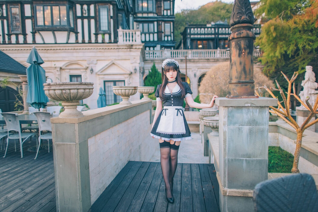 Coser@霜月shimo – 女僕圖鑑 Shimos Maid Collection Part02 (69P)