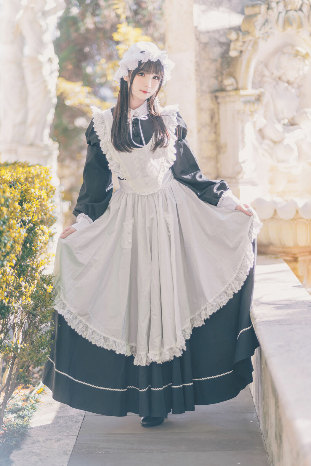 Coser@霜月shimo – 女僕圖鑑 Shimos Maid Collection Part01 (69P)