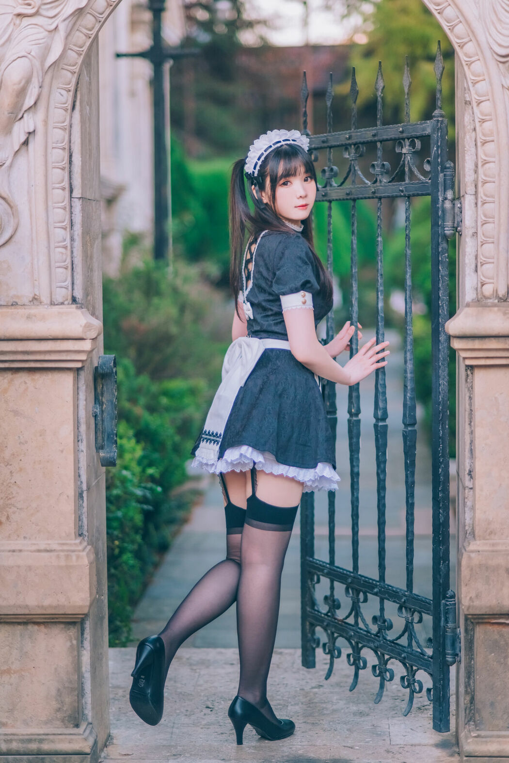 Coser@霜月shimo – 女僕圖鑑 Shimos Maid Collection Part02 (69P)