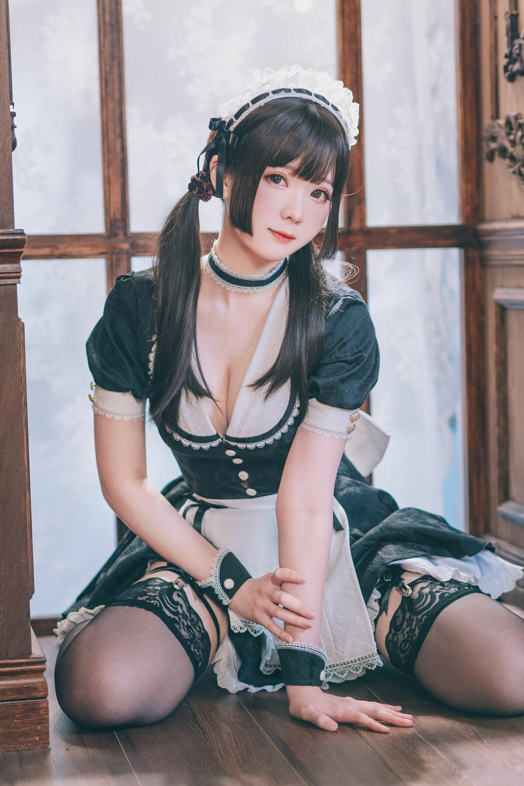 Coser@霜月shimo – 女僕圖鑑 Shimos Maid Collection Part01 (69P)