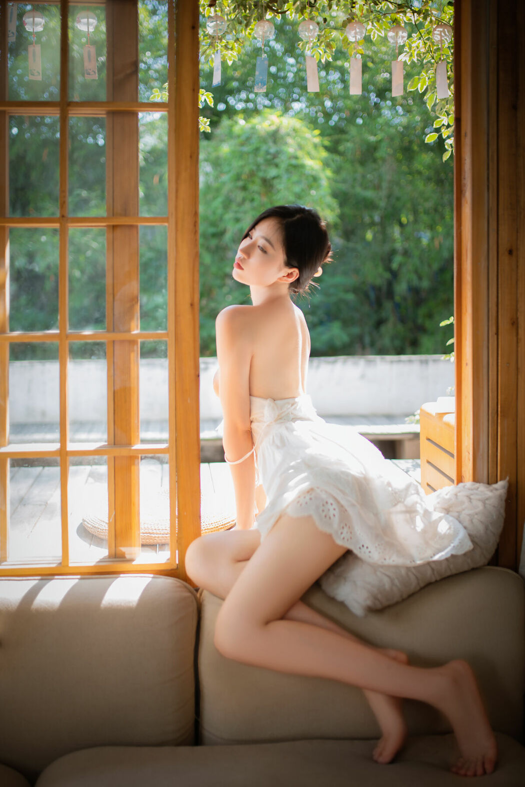 Coser@年年Nnian – 夏日物语 (38P)