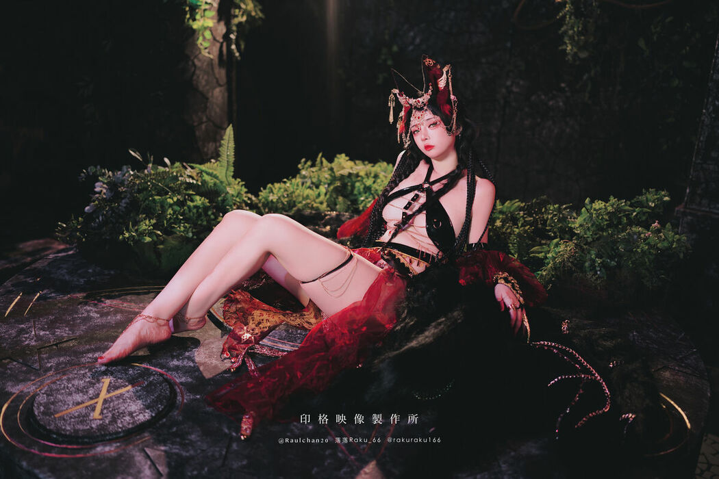 Coser@落落Raku – 宵闇神樂 (33P)