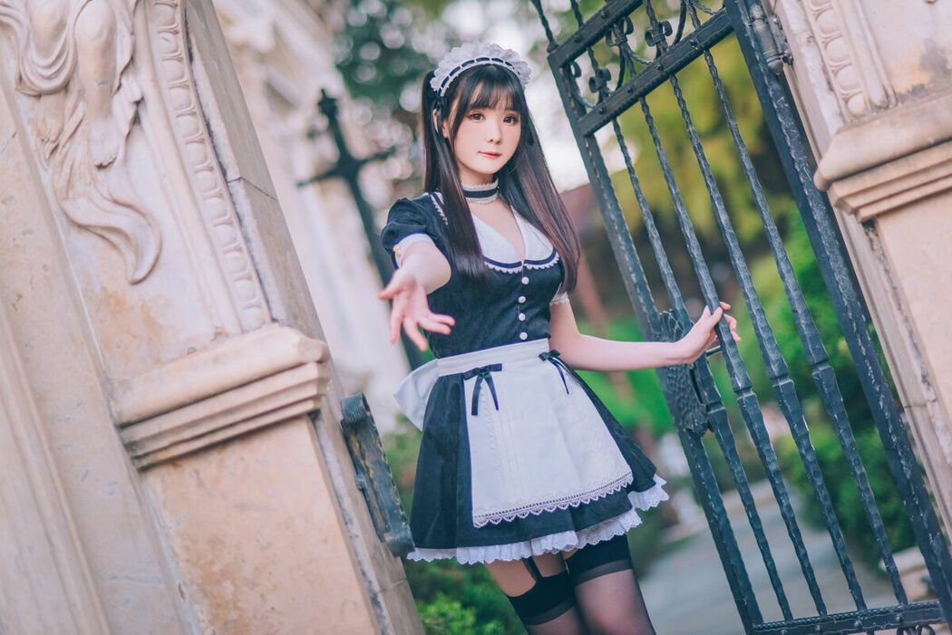 Coser@霜月shimo – 女僕圖鑑 Shimos Maid Collection Part02 (69P)