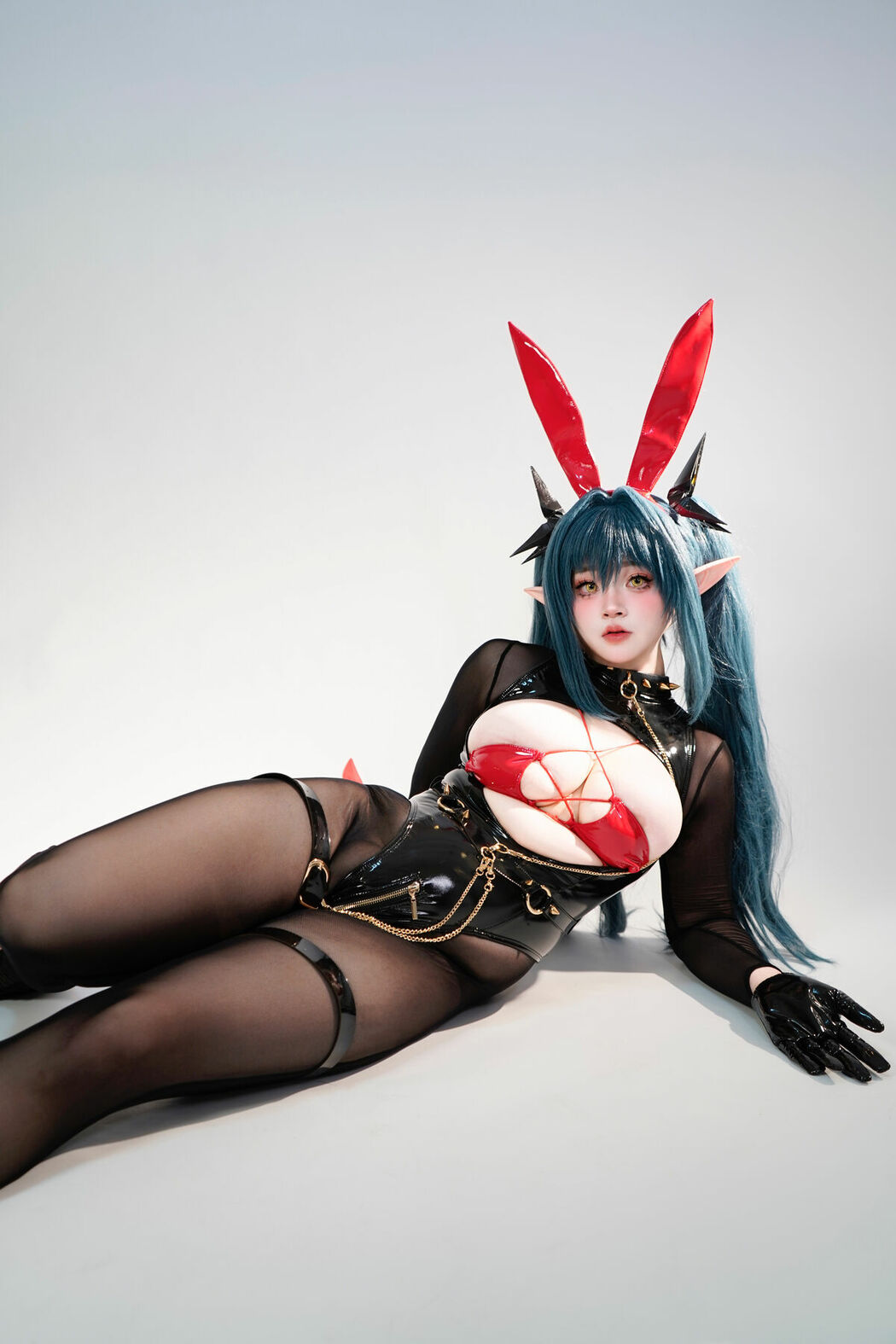 Coser@毛毛帽 – 雷根斯堡 Part03 (66P)