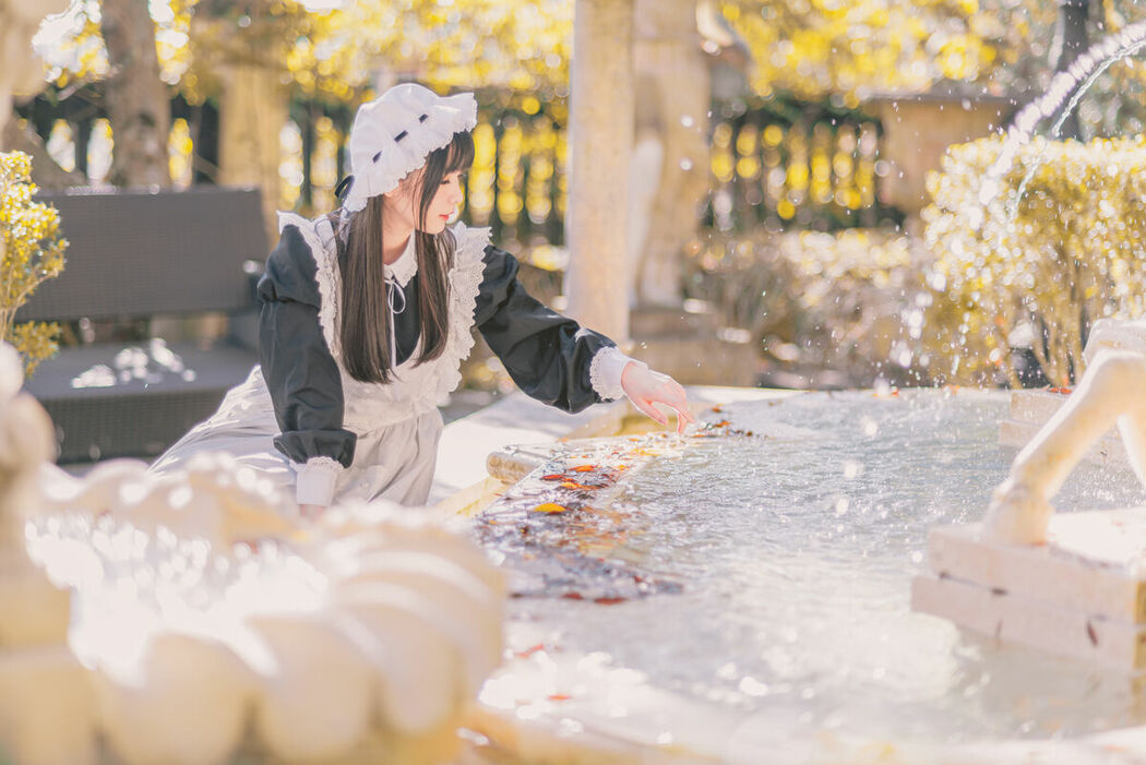 Coser@霜月shimo – 女僕圖鑑 Shimos Maid Collection Part01 (69P)