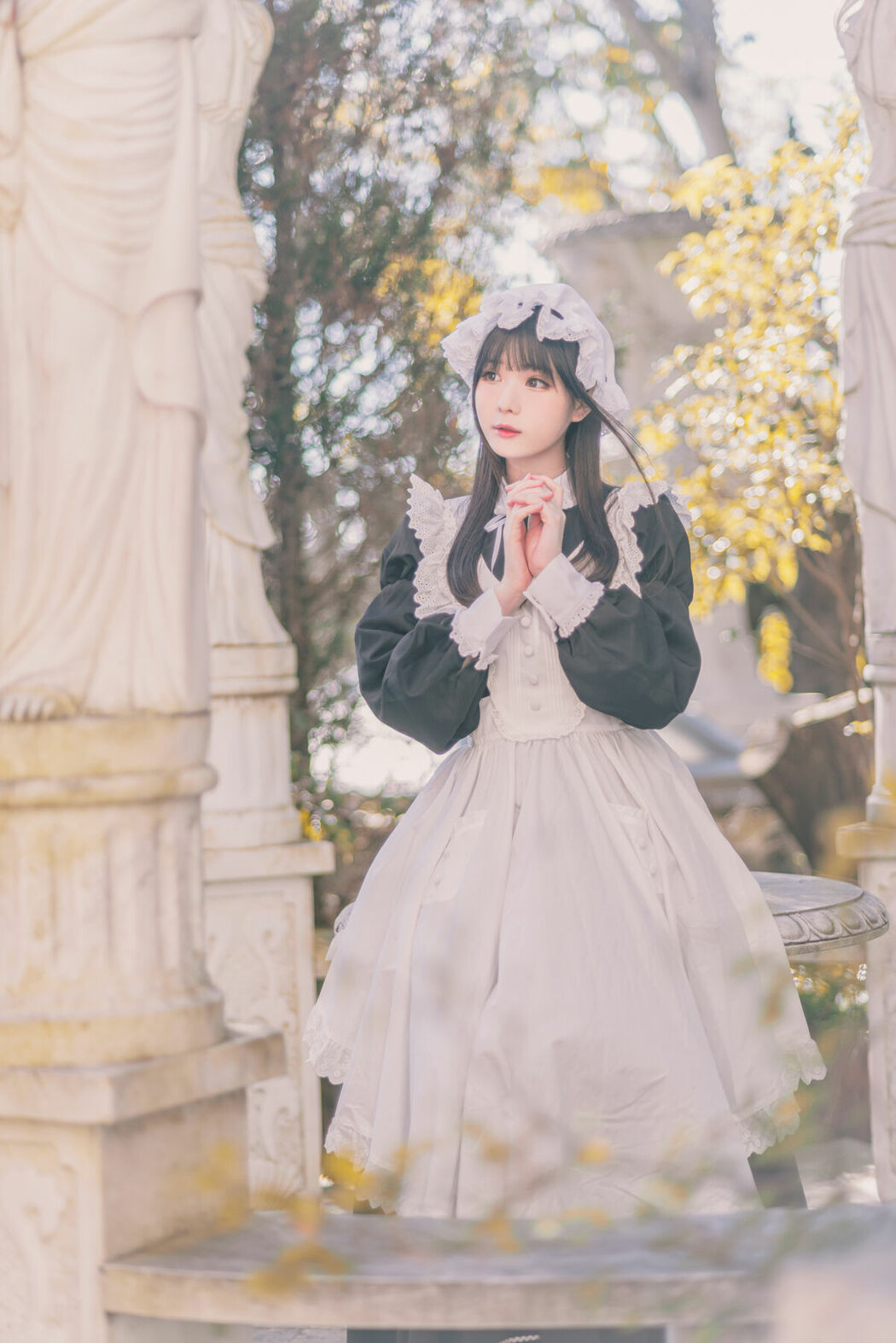 Coser@霜月shimo – 女僕圖鑑 Shimos Maid Collection Part01 (69P)