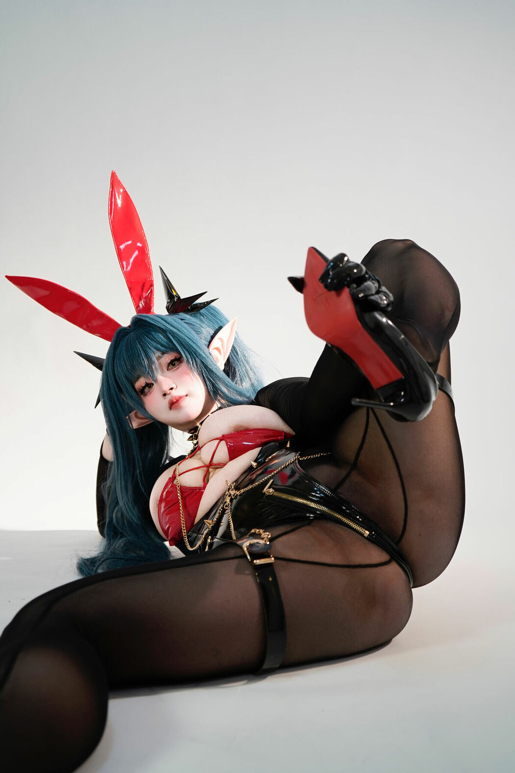 Coser@毛毛帽 – 雷根斯堡 Part03 (66P)