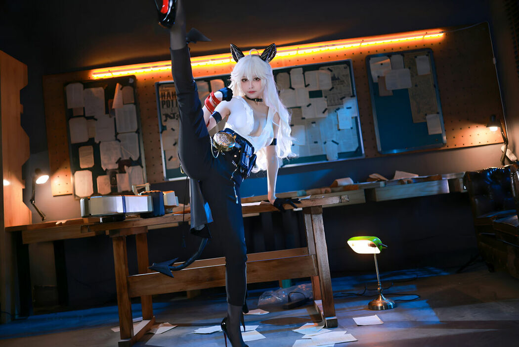 Coser@水淼Aqua – 鸣潮赞妮 (69P)