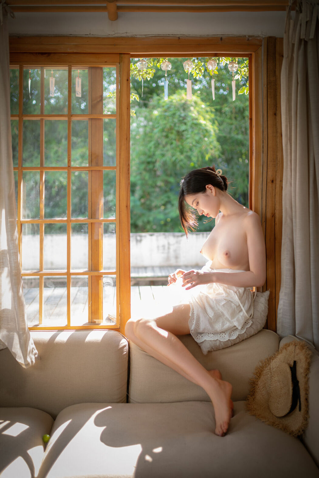 Coser@年年Nnian – 夏日物语 (38P)