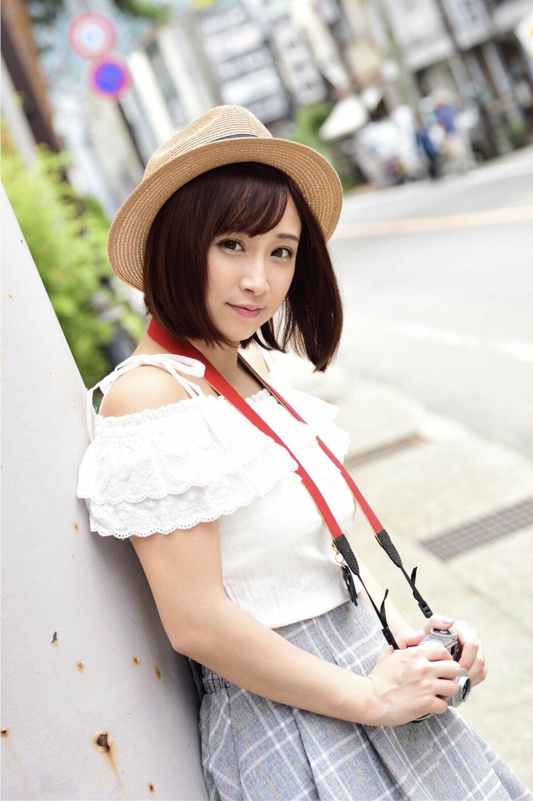 JP Ayumi Kimino きみと歩実 – Giri Idol Club A Short Trip To The Hot Springs With You キミと温泉小旅行 (71P)