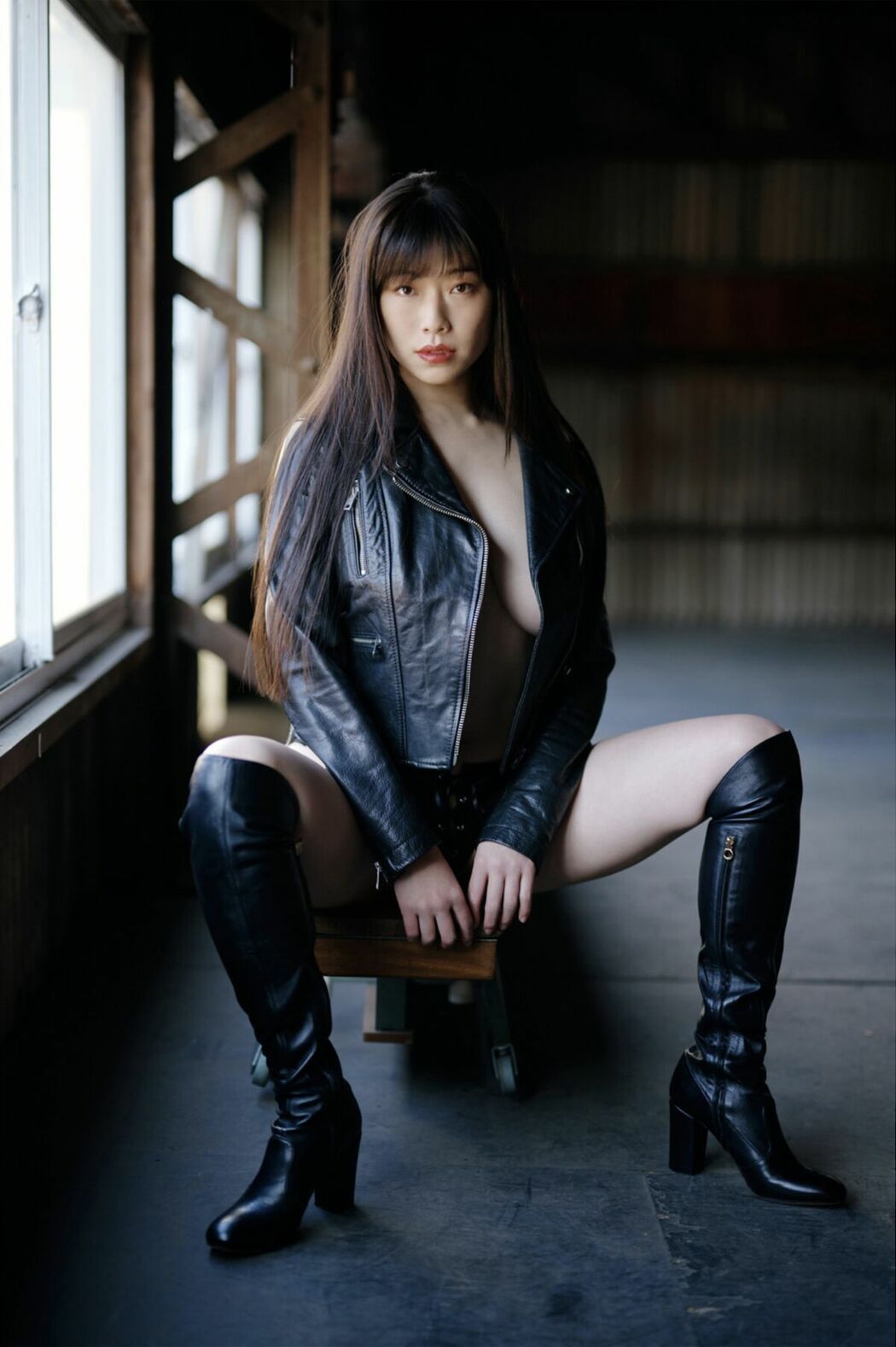 JP Asuka Oda 小田飛鳥 – 週刊現代デジタル写真集 Mの女神 レッド Ver (69P)