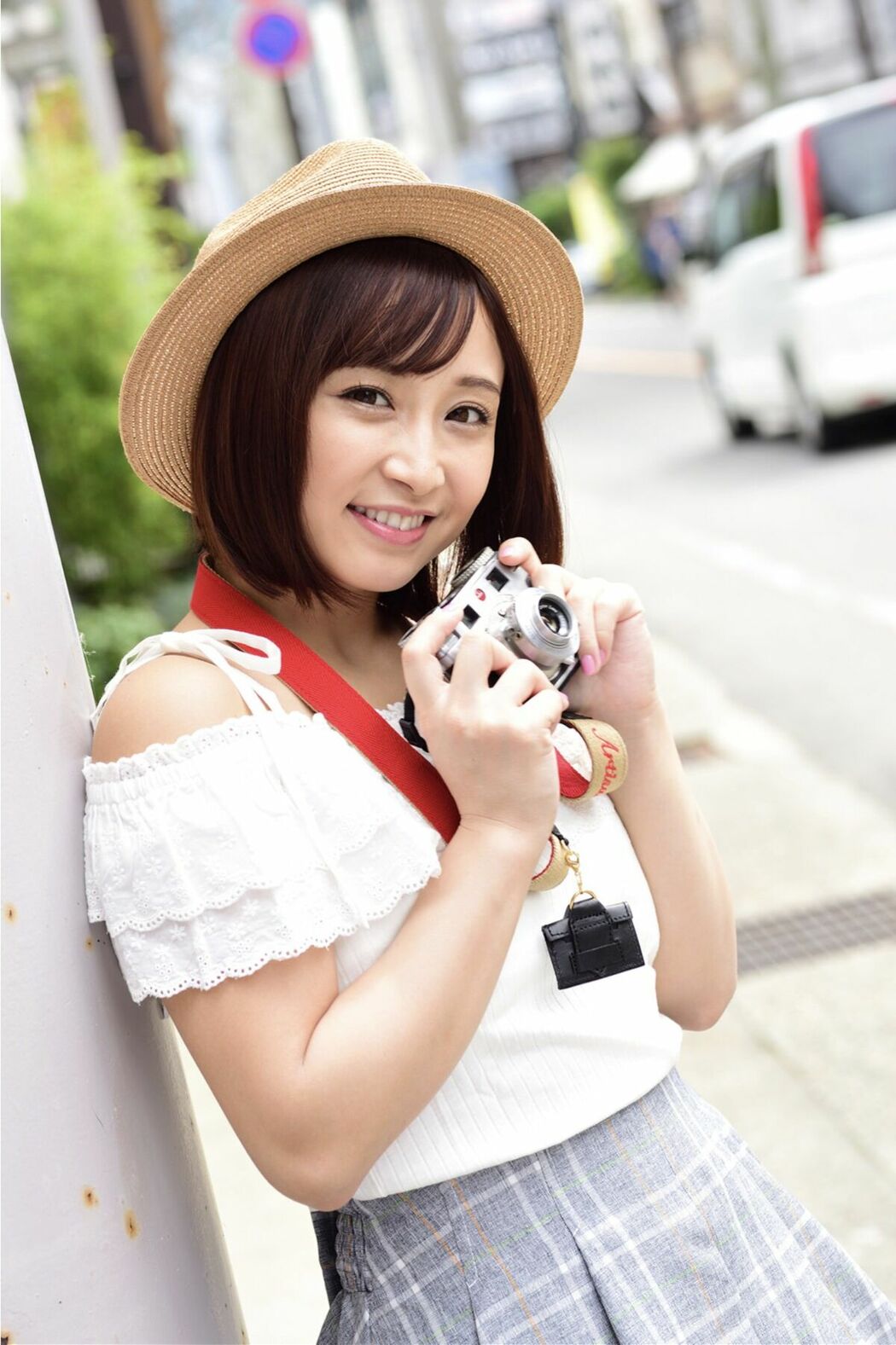 JP Ayumi Kimino きみと歩実 – Giri Idol Club A Short Trip To The Hot Springs With You キミと温泉小旅行 (71P)