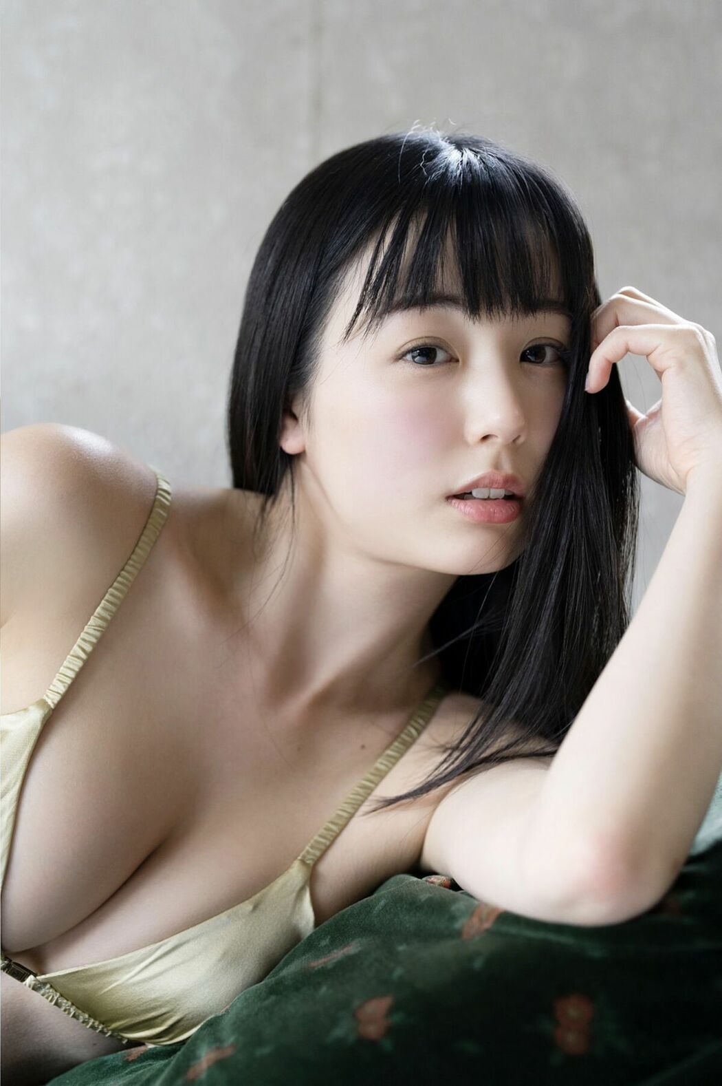 JP Kuriemi くりえみ – Flash Photobook Temptation 誘惑 Part01 (48P)