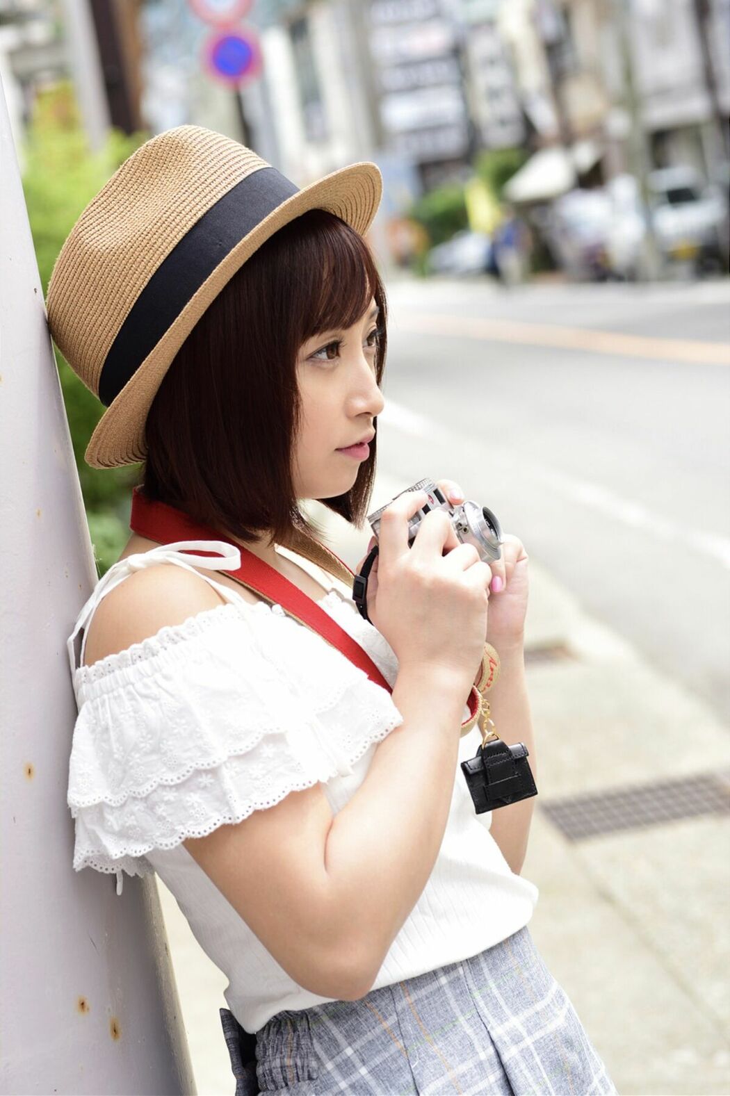 JP Ayumi Kimino きみと歩実 – Giri Idol Club A Short Trip To The Hot Springs With You キミと温泉小旅行 (71P)