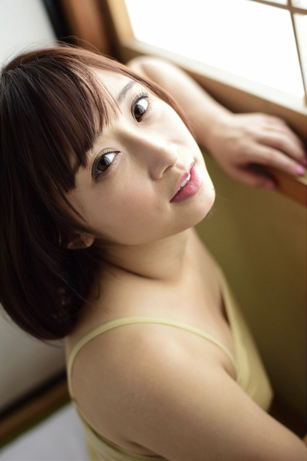 JP Ayumi Kimino きみと歩実 – Giri Idol Club A Short Trip To The Hot Springs With You キミと温泉小旅行 (71P)