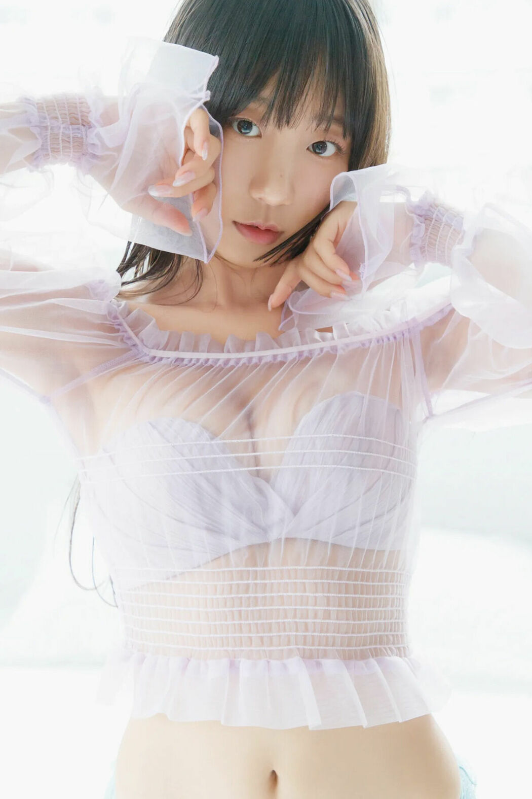 JP Eunji Pyo 표은지 – FRIDAYデジタル写真集 Juicy (73P) Cover Photo