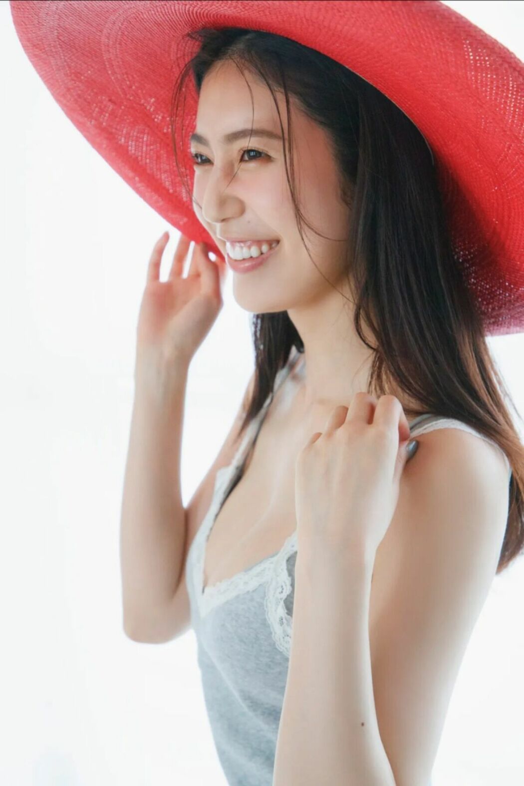 JP Natsuki Abe 阿部なつき – FRIDAY Monthly Girl 053 完全未発表100カット＆ムービー Part01 (51P – 1V)