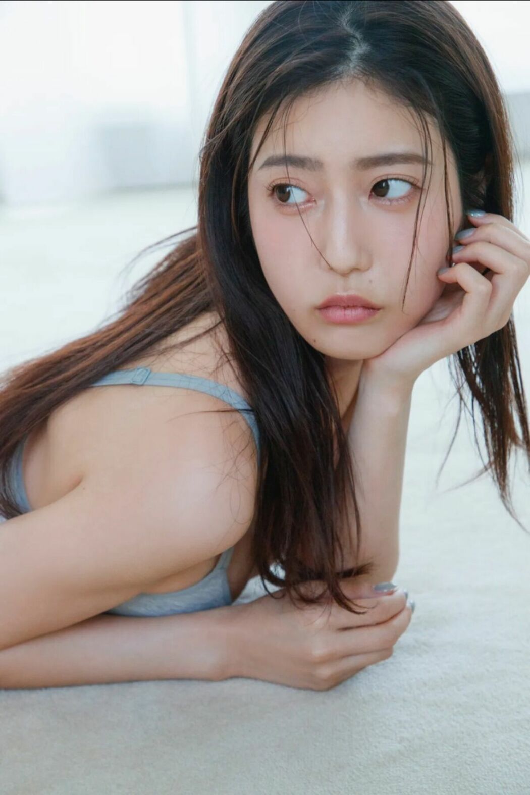 JP Natsuki Abe 阿部なつき – FRIDAY Monthly Girl 053 完全未発表100カット＆ムービー Part01 (51P – 1V)