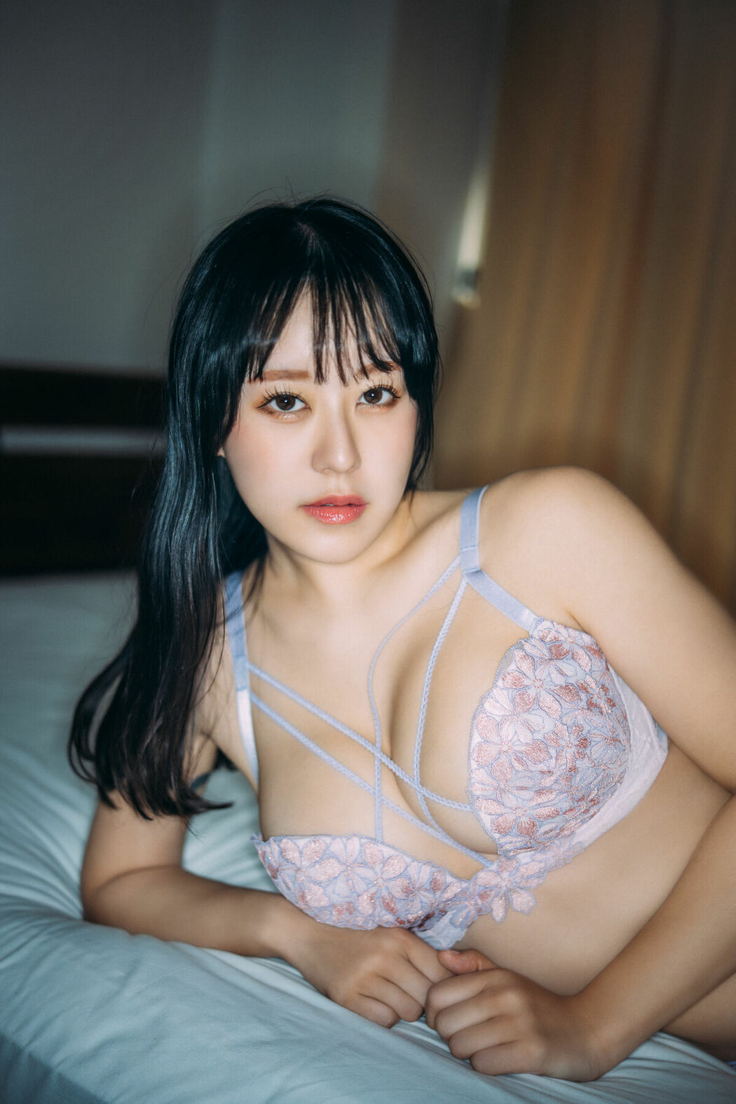 JP Mina Pochico 音羽美奈 – First Photobook Part01 (50P)