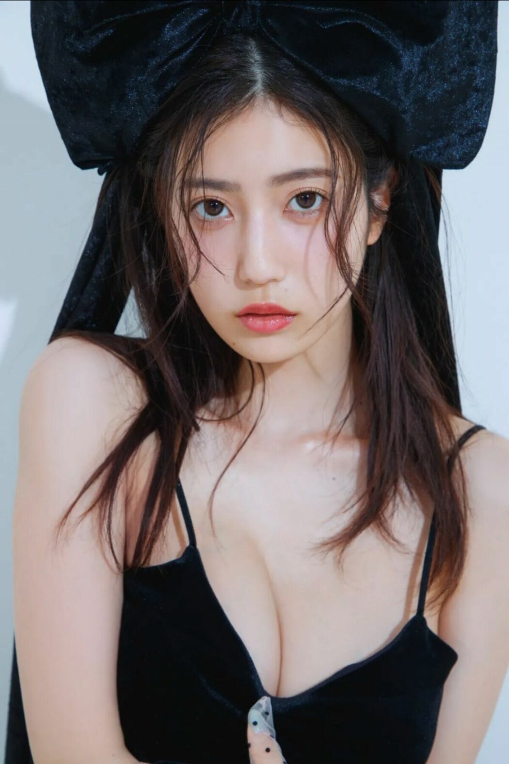 JP Natsuki Abe 阿部なつき – FRIDAY Monthly Girl 053 完全未発表100カット＆ムービー Part02 (51P)