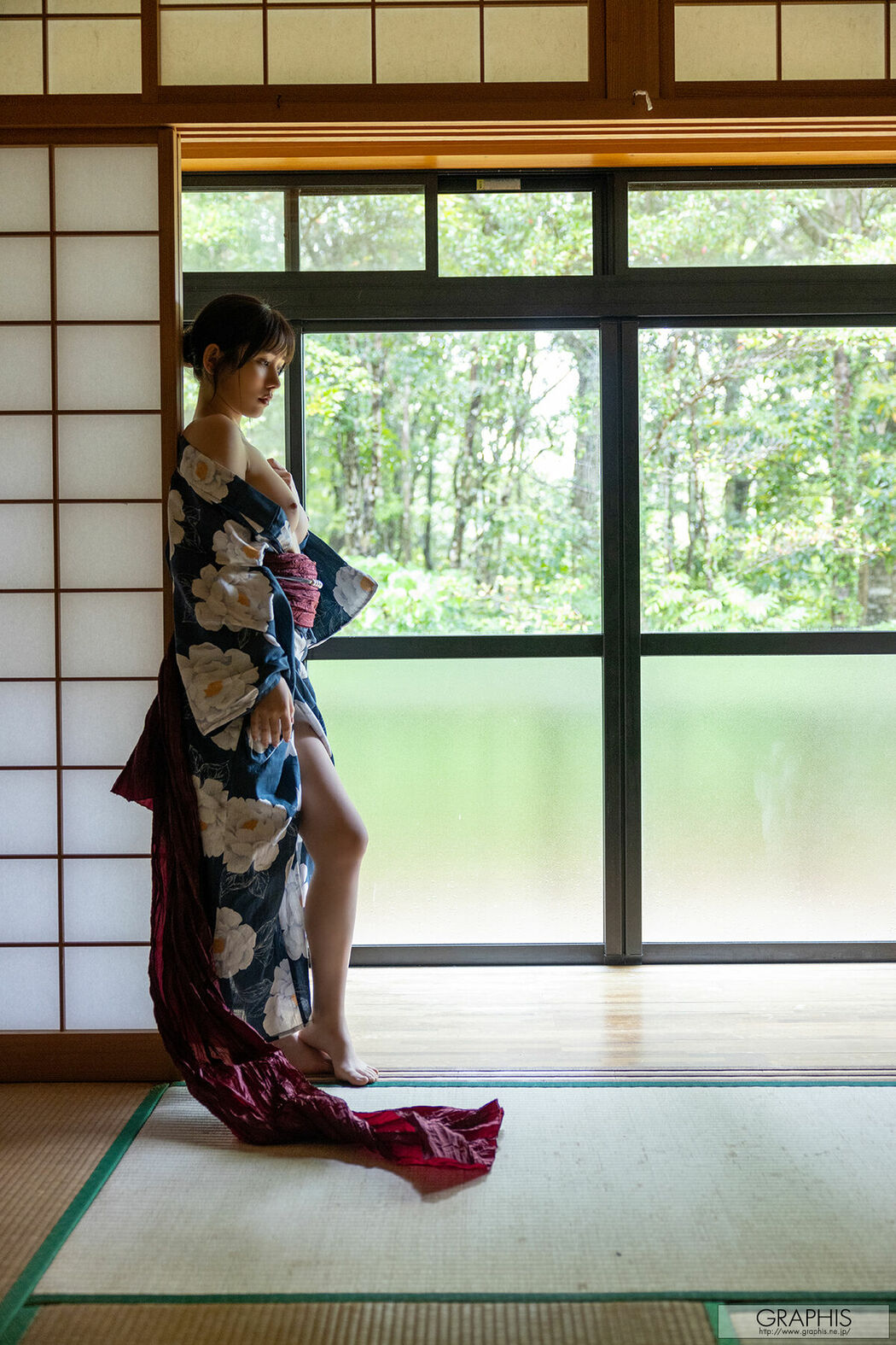 JP Mei Itsukaichi 五日市芽依 – Graphis Special Gravure Vacation Vol.3 (21P)