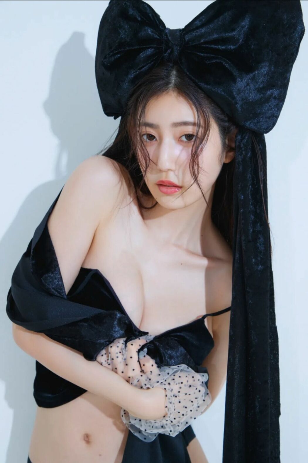 JP Natsuki Abe 阿部なつき – FRIDAY Monthly Girl 053 完全未発表100カット＆ムービー Part02 (51P)