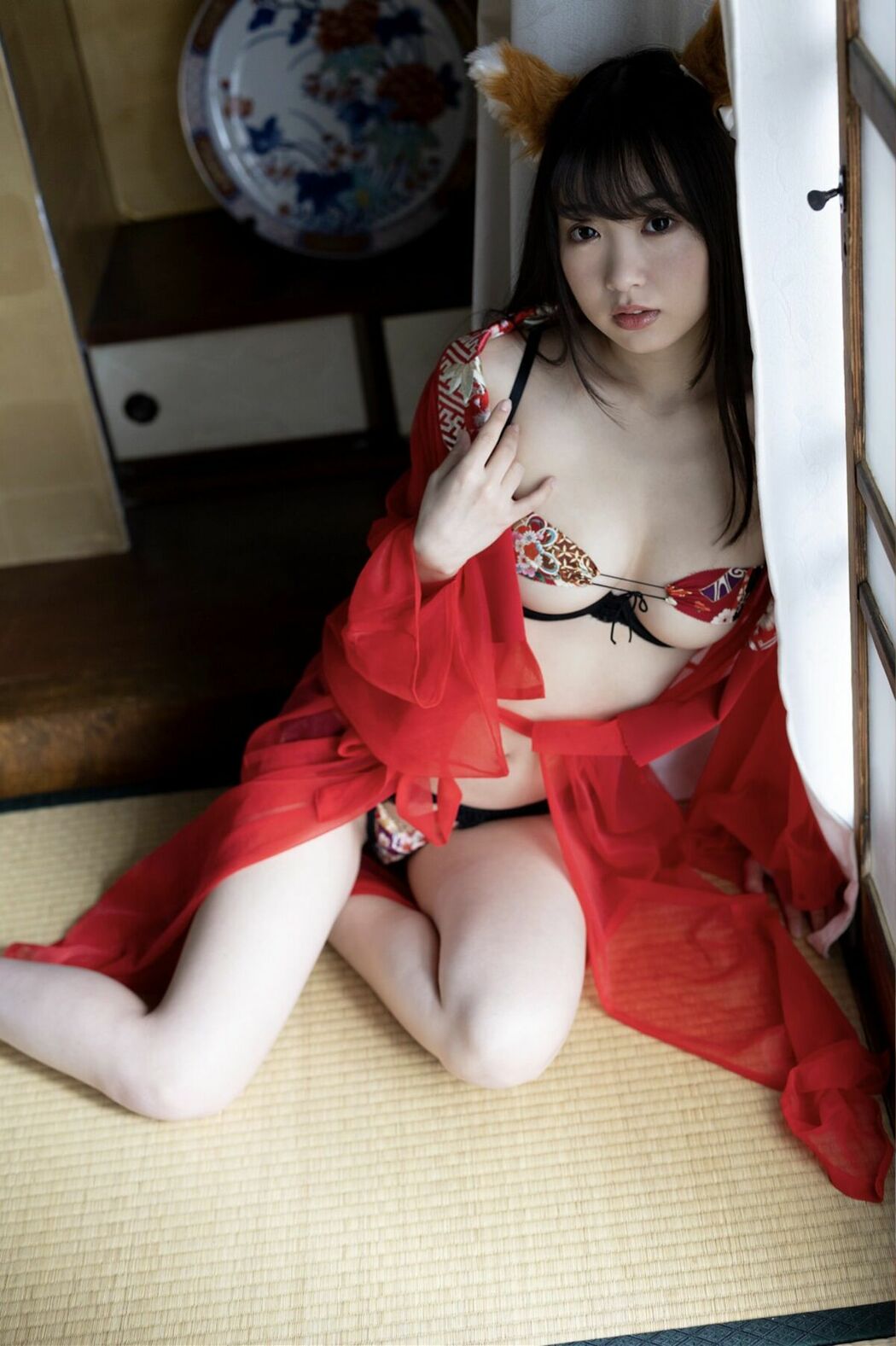 JP Mizuki Sakikawa 崎川みずき – FLASHデジタル写真集 Seven Transformations 七変化 (75P)