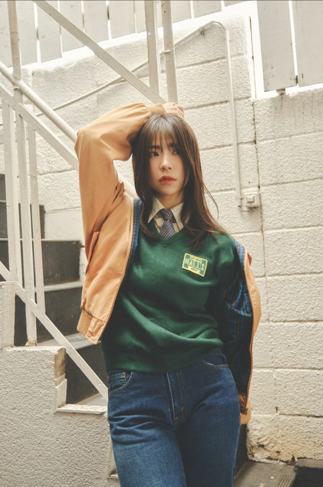 JP Suzuki Fumina 鈴木富美奈 – FLASHデジタル写真集 私を捕まえて (50P)