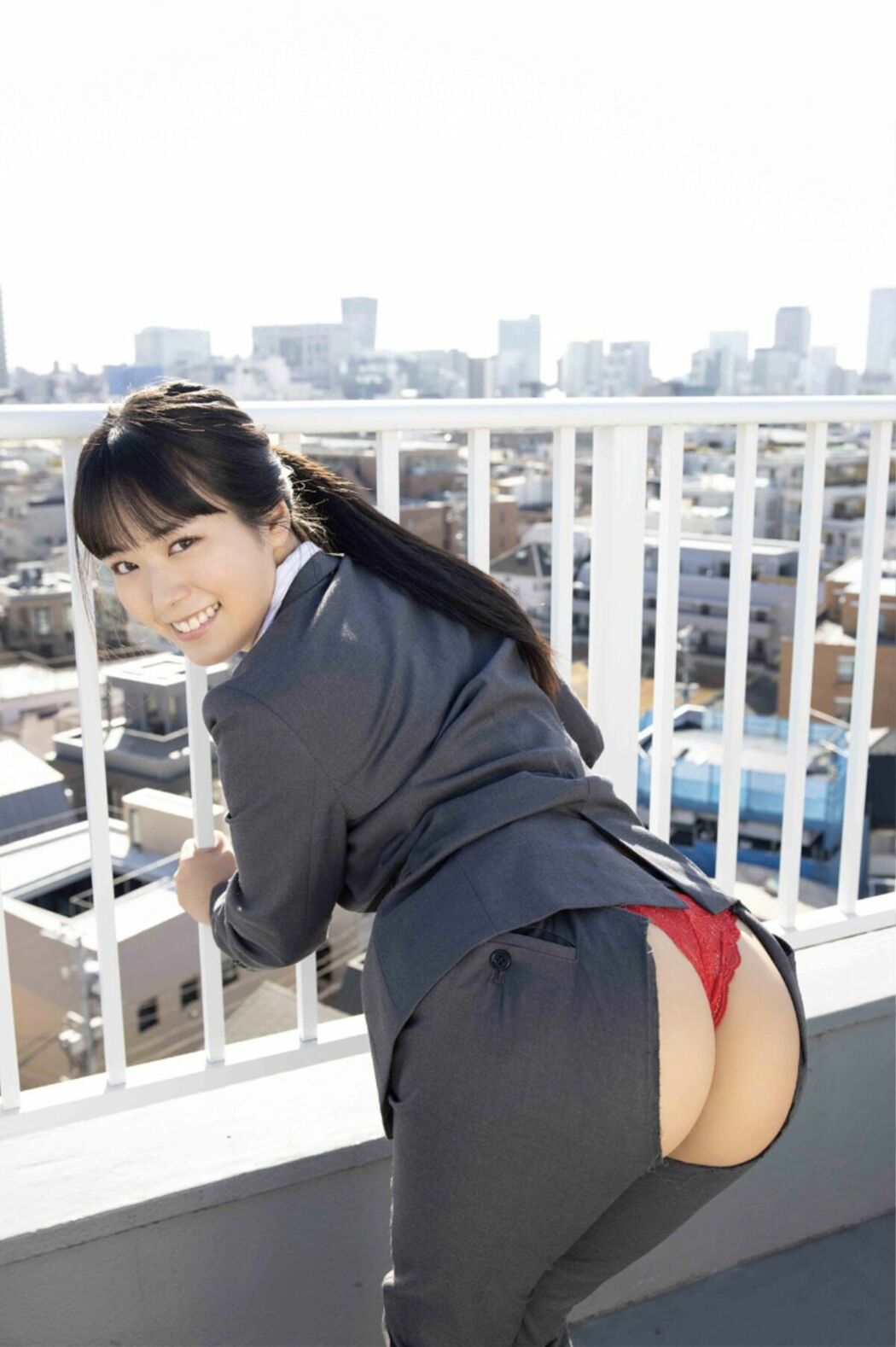 JP Shinonome Umi 東雲うみ – Flash Photobook Trading Company Office Lady It Got Torn 商社OL、破れちゃった (62P)