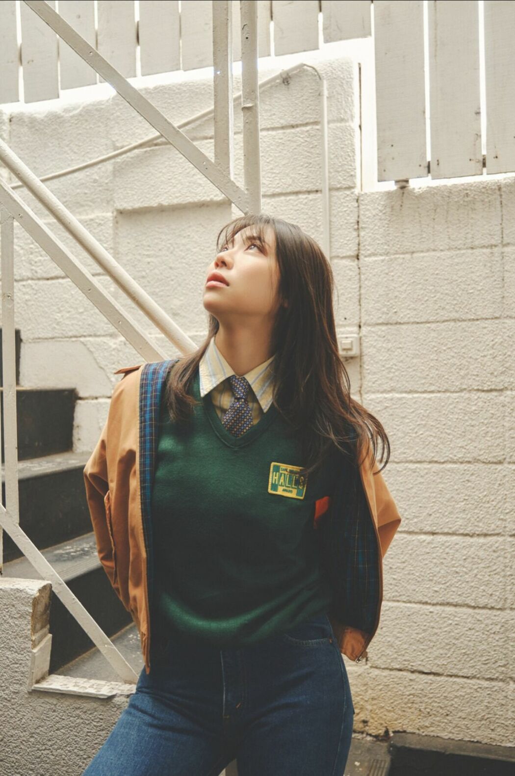 JP Suzuki Fumina 鈴木富美奈 – FLASHデジタル写真集 私を捕まえて (50P)