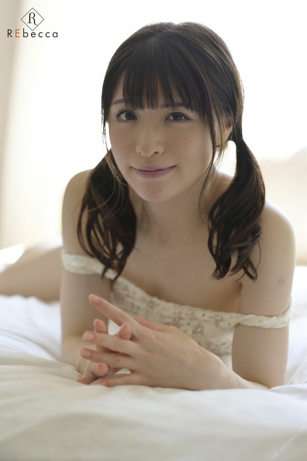 JP Shihori Kotoi 琴井しほり – REbecca Shihori Ladys Season 淑女の季節 Part01 (54P)