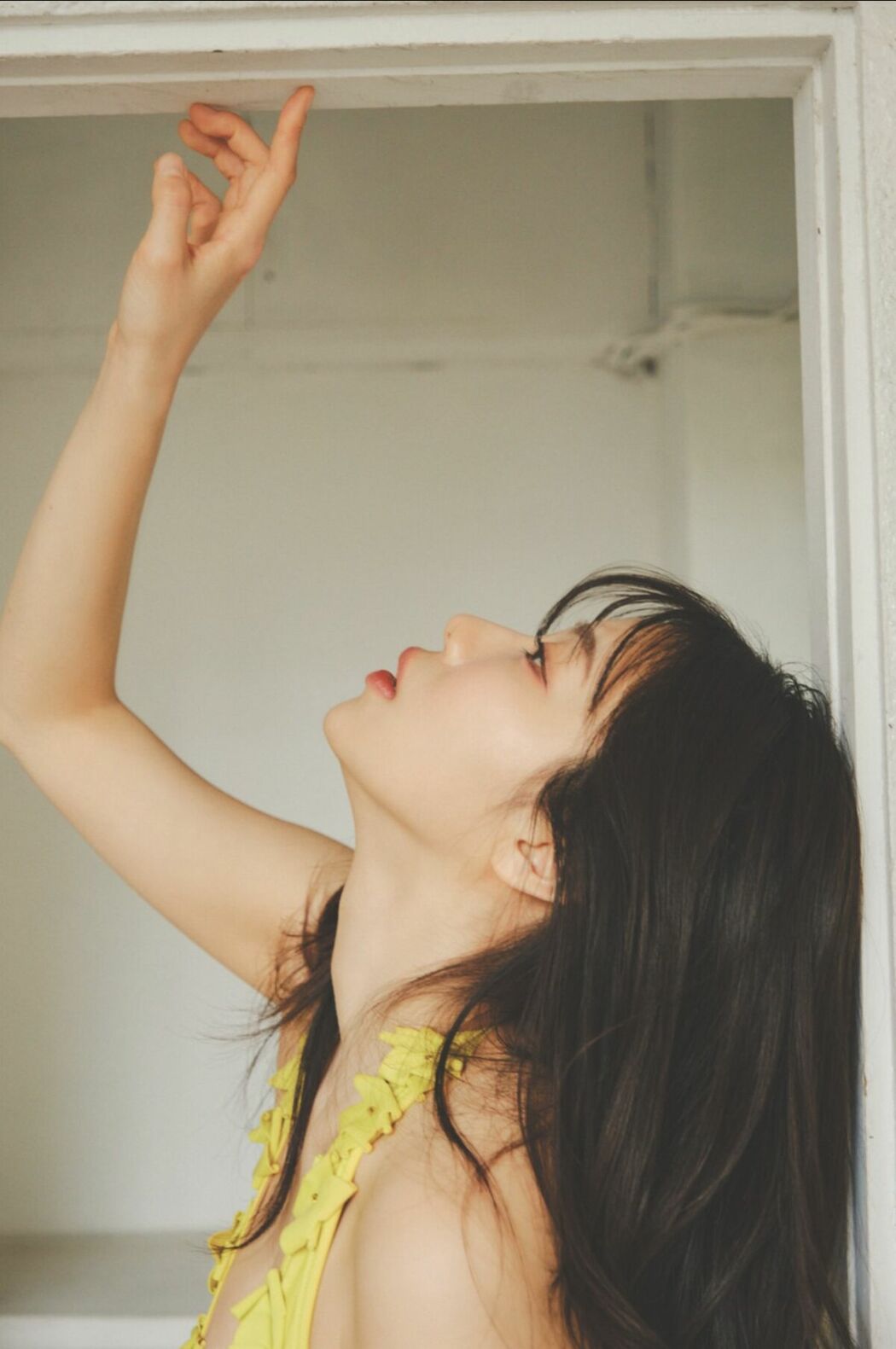 JP Suzuki Fumina 鈴木富美奈 – FLASHデジタル写真集 私を捕まえて (50P)