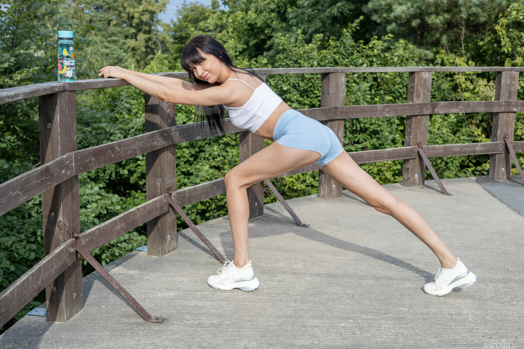 MetArt Bernie – Sultry Stretch Part01 (61P)