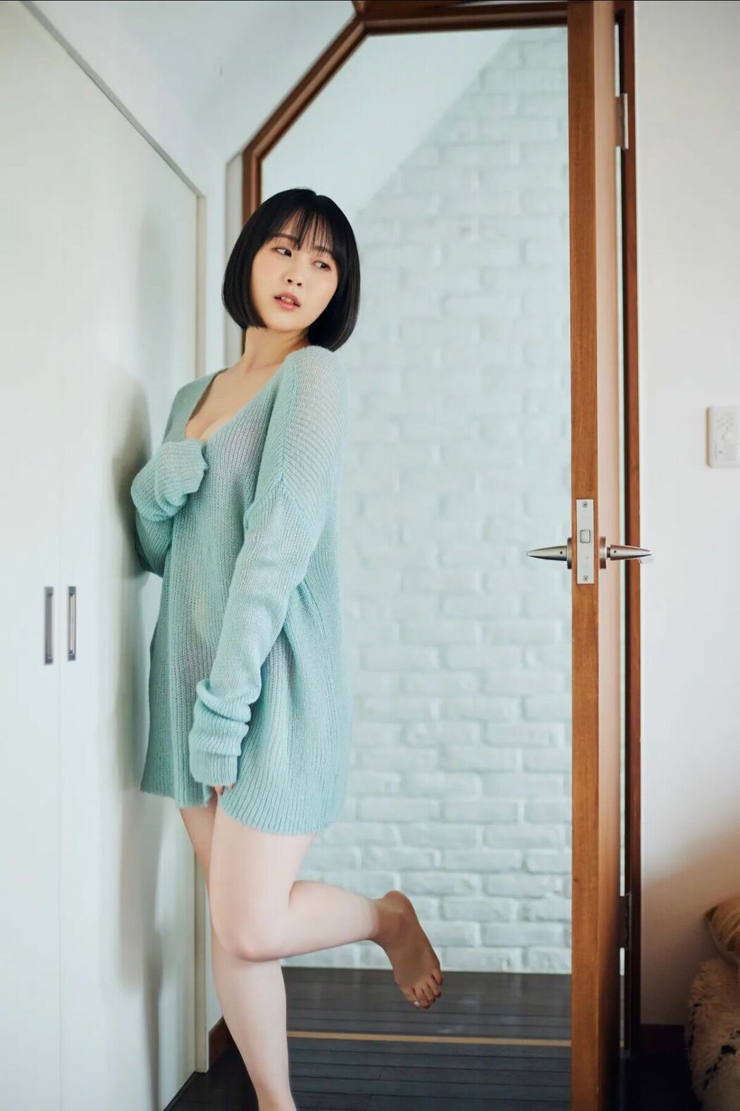 JP Yuki Yomichi 夜道雪 – FRIDAYデジタル写真集 ぎゅーってしよ Part02 (54P)