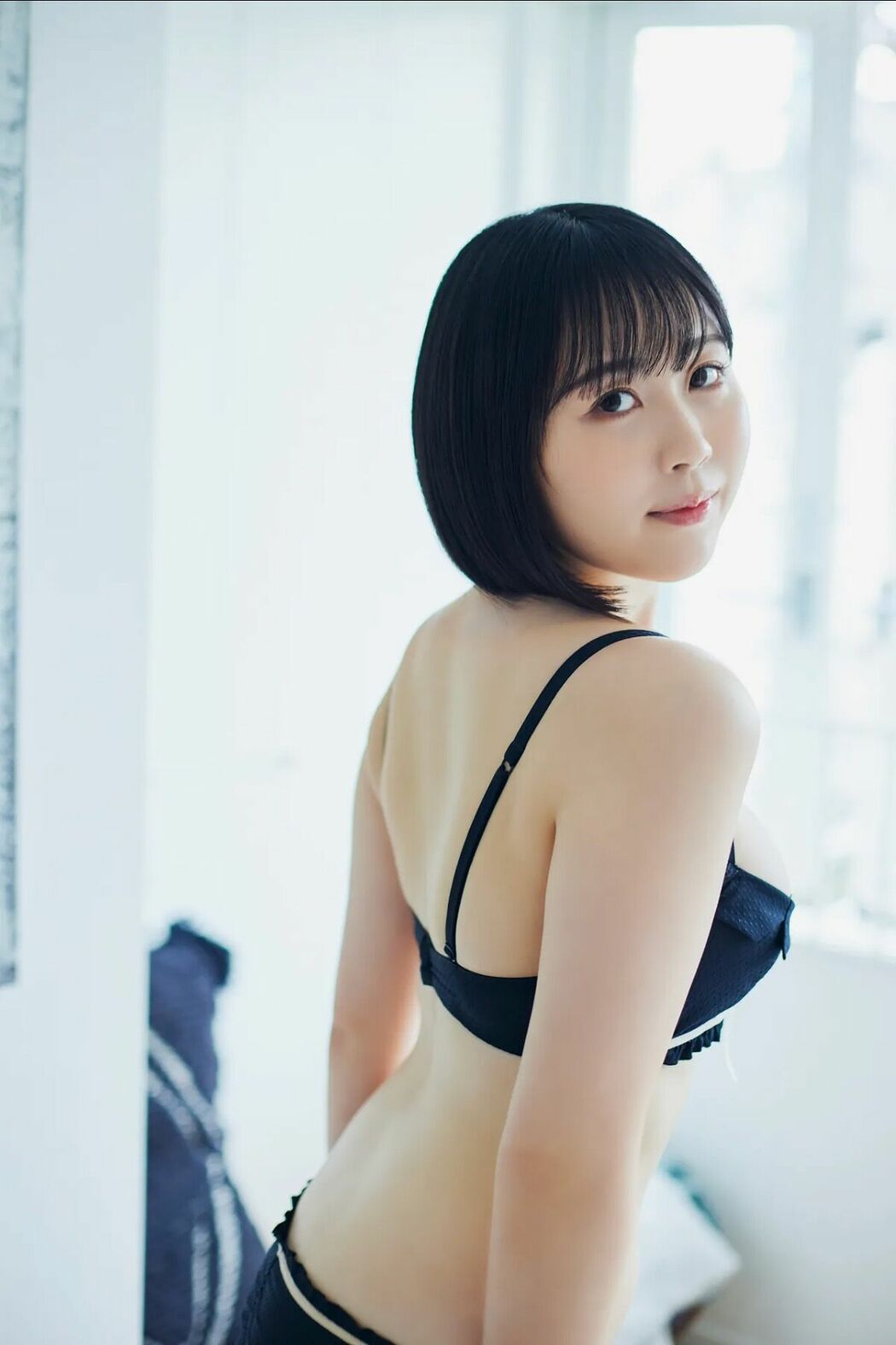 JP Yuki Yomichi 夜道雪 – FRIDAYデジタル写真集 ぎゅーってしよ Part01 (53P)