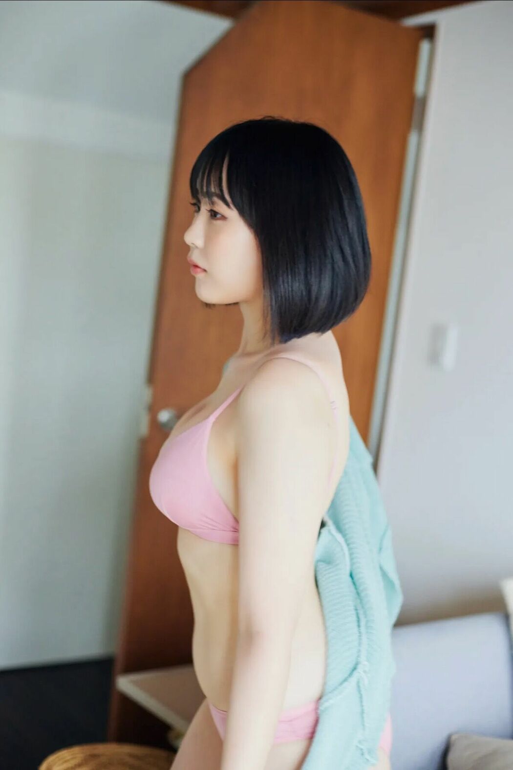 JP Yuki Yomichi 夜道雪 – FRIDAYデジタル写真集 ぎゅーってしよ Part02 (54P)