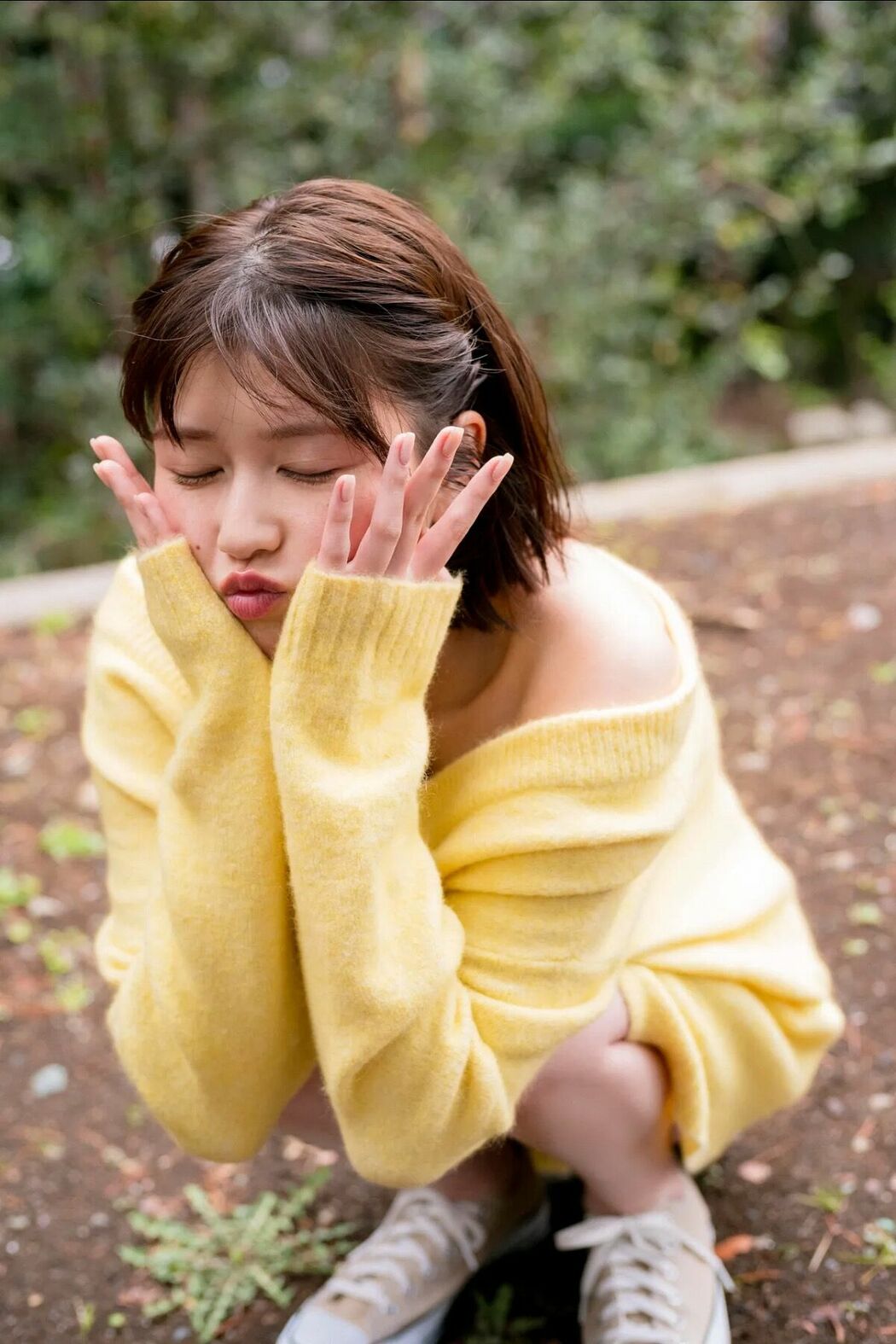 JP Yuzuha Saeki 冴木柚葉 – FRIDAY Monthly Girl 047 完全未発表100カット (91P)