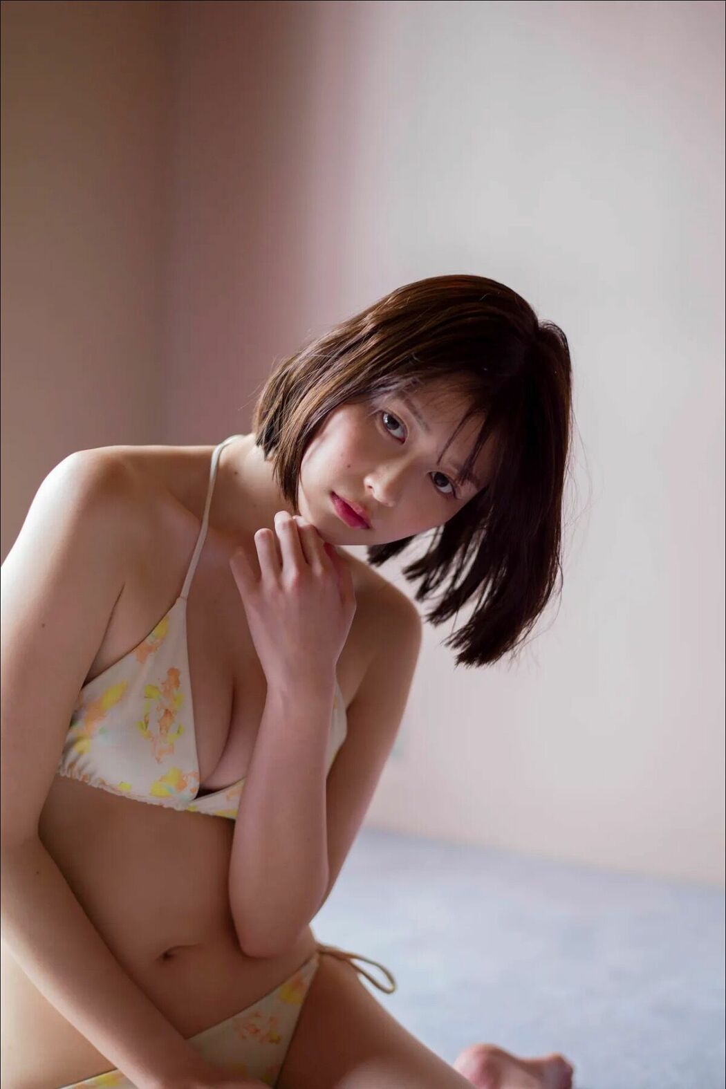JP Yuzuha Saeki 冴木柚葉 – FRIDAY Monthly Girl 047 完全未発表100カット (91P)