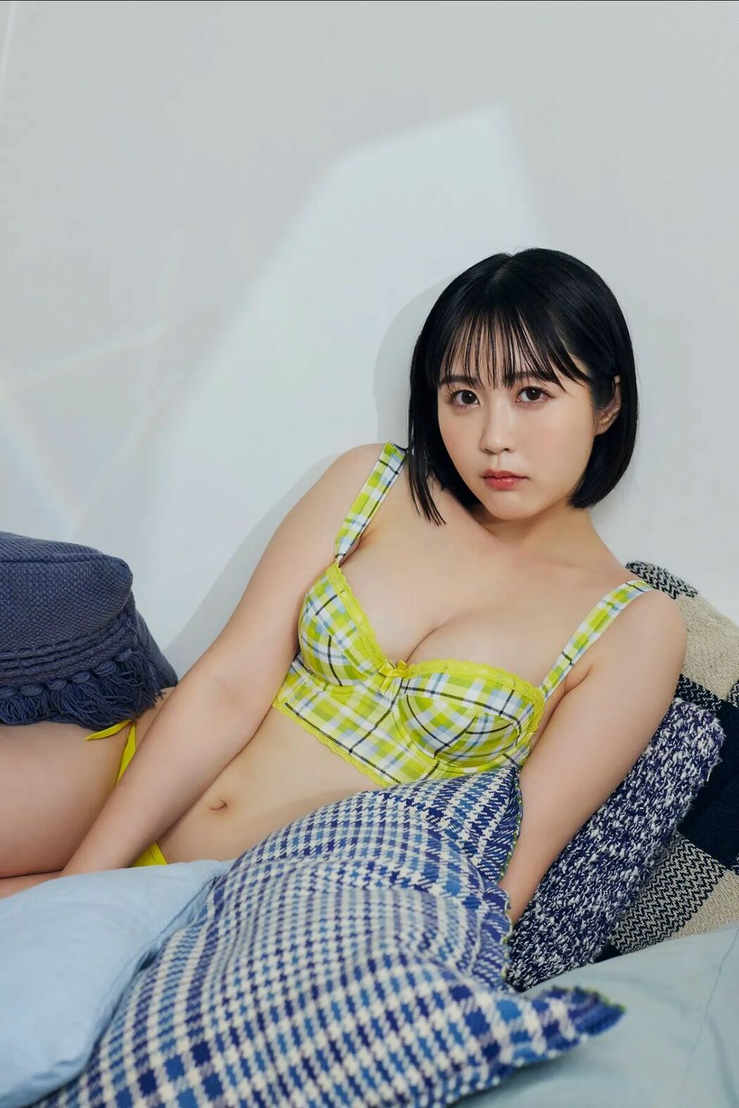 JP Yuki Yomichi 夜道雪 – FRIDAYデジタル写真集 ぎゅーってしよ Part03 (54P)