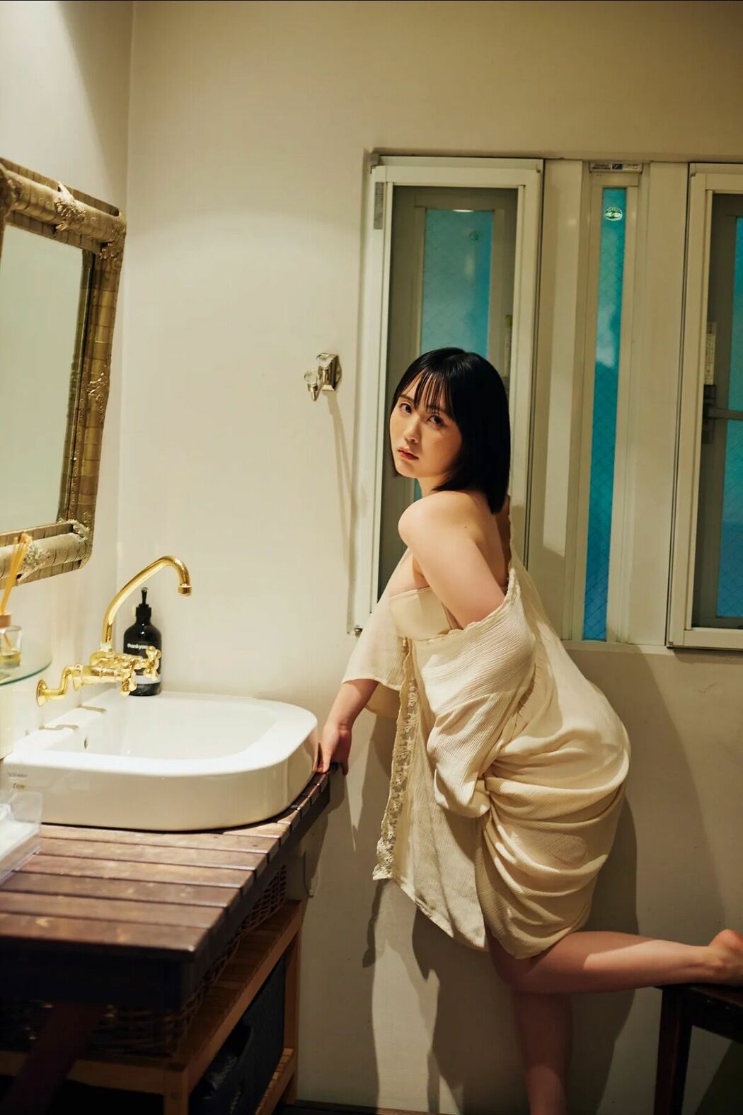 JP Yuki Yomichi 夜道雪 – FRIDAYデジタル写真集 ぎゅーってしよ Part03 (54P)